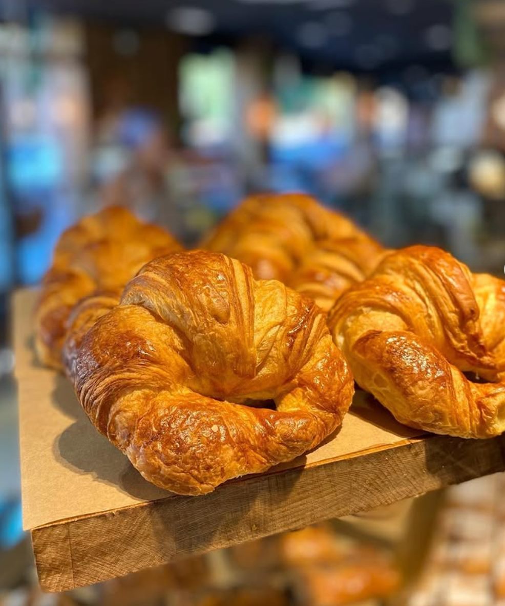 Croissants recién horneados en Café del Mar, Cabanyal